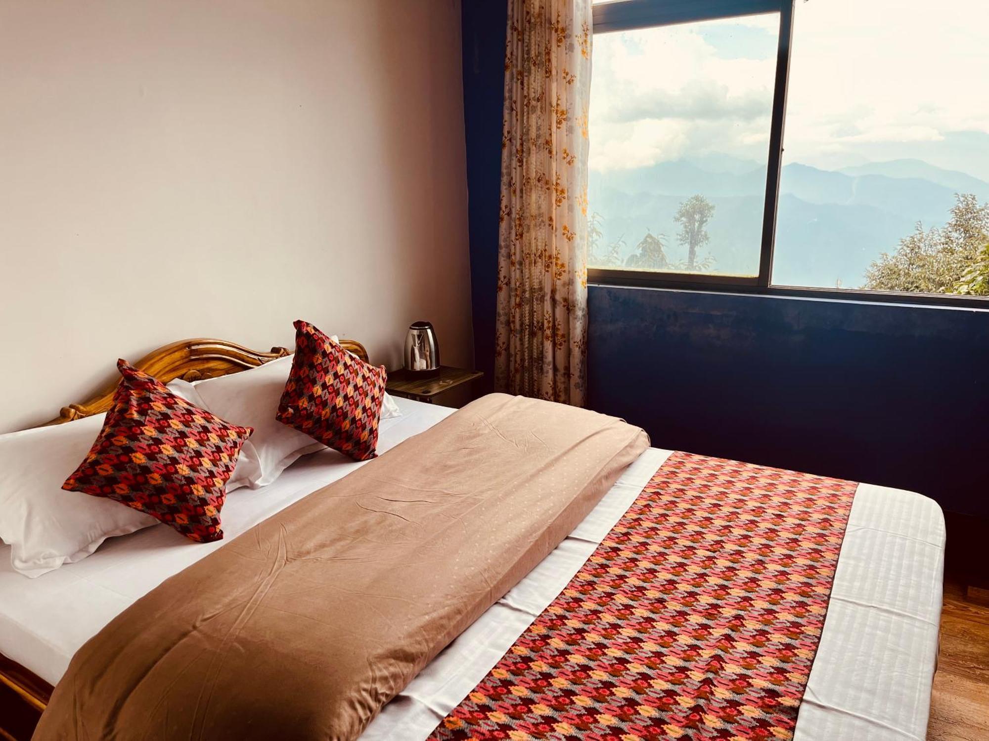 Forest Lodge - 80 Mts From Mall Road 大吉岭 外观 照片
