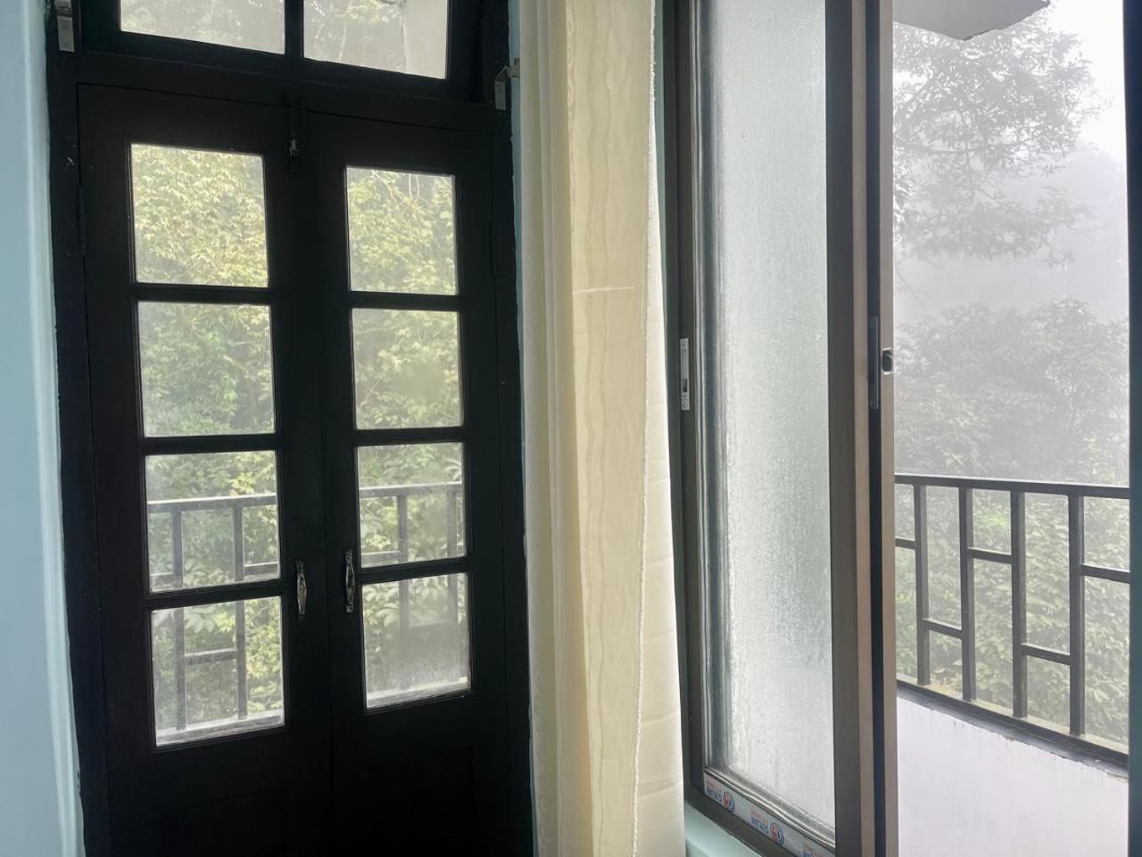 Forest Lodge - 80 Mts From Mall Road 大吉岭 外观 照片